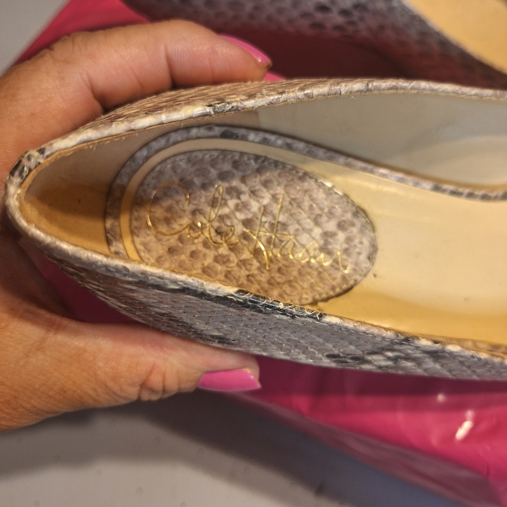 Cole Haan Roccia Snakeskin Pattern  Women's Heels. Size 6 B - Picture 5 of 11